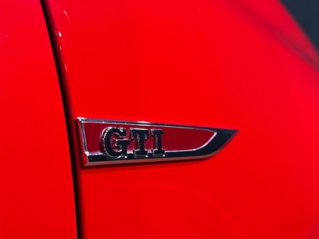 2015 Volkswagen Polo - thumbnail 12