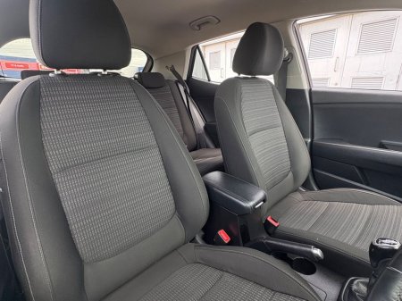 2017 Kia Stonic - thumbnail 6