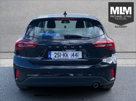 2025 Ford Focus Titanium 1.0L EcoBoost 125PS mHEV €32,995 thumbnail