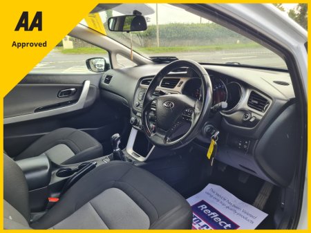 2015 Kia Ceed - thumbnail 15