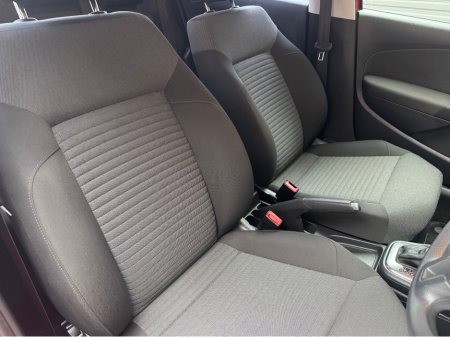 2012 Volkswagen Polo - thumbnail 8