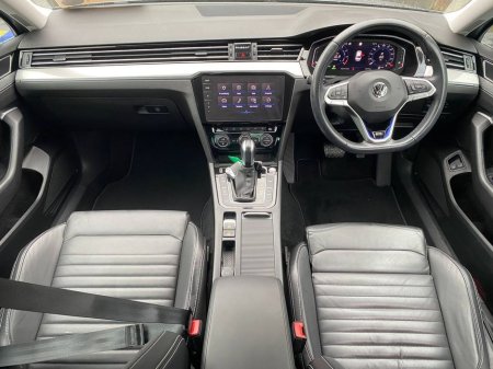 2020 Volkswagen Passat - thumbnail 10