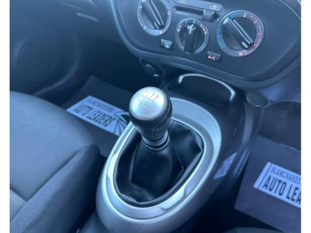 2011 Nissan Juke 1.5 DCI XE 110 BHP SERVICE HISTORY €3,900 thumbnail