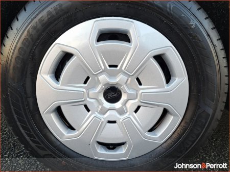 2026 Ford Transit Custom Trend LWB €35,365 thumbnail