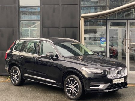 2024 Volvo XC90 T8 Core Recharge AWD Auto (PHEV) €64,900 thumbnail