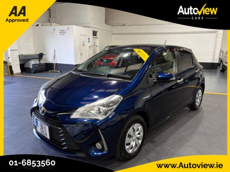 2019 Toyota Yaris - thumbnail 5