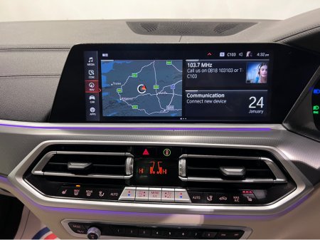 2021 BMW X5 XDRIVE45E M SPORT AUTO €57,400 thumbnail