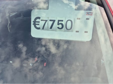 2016 Ford Fiesta - thumbnail 10