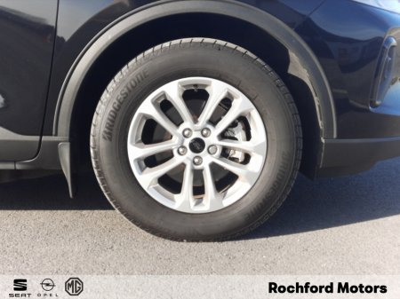 2024 Ford Kuga - thumbnail 6