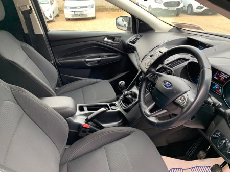 2018 Ford Kuga - thumbnail 16