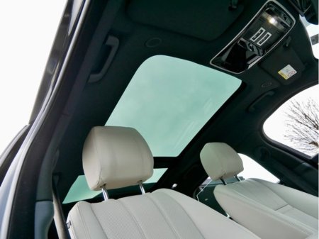 2022 Land Rover Range Rover - thumbnail 24