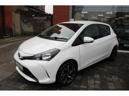 2016 Toyota Vitz 1.0 PETROL 69 BHP 5DR AUTOMATIC €9,750 thumbnail
