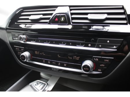 2020 BMW 5 Series - thumbnail 15