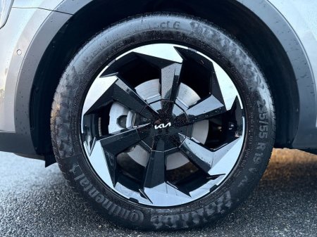 2025 Kia Sorento 1.6 Plug In Hybrid (7 Seats) €59,995 thumbnail