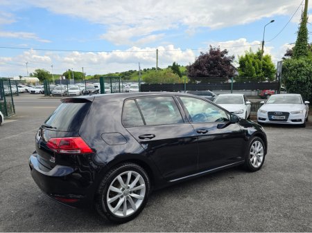 2015 Volkswagen Golf 1.4 TSI HI SPEC HIGHLINE EDITION * ALCANTARA SEATS * REV CAMERA - BLIND SPOT - REAR TRAFFIC ASSIST - SIMI DEALER -  BLUEMOTION €15,450 thumbnail