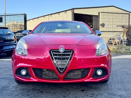 2015 Alfa Romeo Giulietta  €9,399