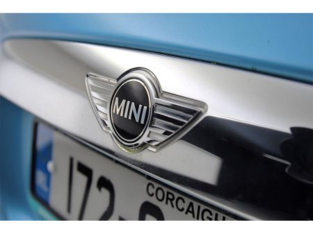 2017 MINI Hatch 1.5 COOPER AUTO 5DR *BI-TONE ROOF*UPGRADED 17" ALLOY WHEELS* €16,490 thumbnail