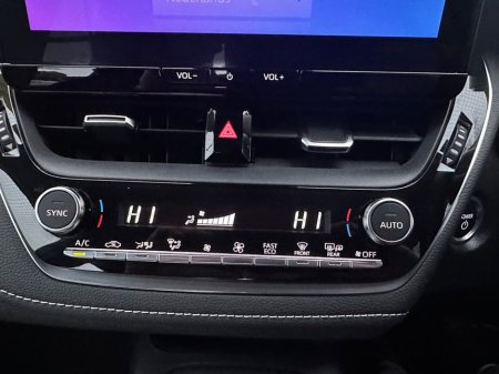 2024 Toyota Corolla PETROL HYBRID, LUNA MODEL, AUTOMATIC, TOYOTA SERVICE HISTORY, NEW NCT, FINANCE, WARRANRT, 5 STAR REVIEWS €25,995 thumbnail