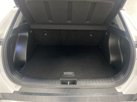 2024 Hyundai Kona 1.0 Turbo Elegance €27,995 thumbnail