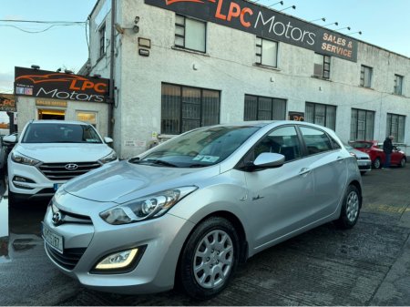 2012 Hyundai i30 1.4 CLASSIC 5DR ELITE 4DR €6,490 thumbnail