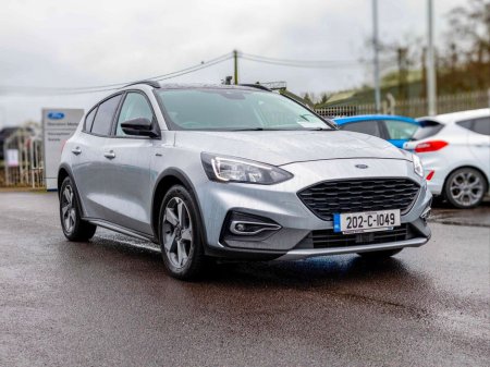 2020 Ford Focus - thumbnail 5