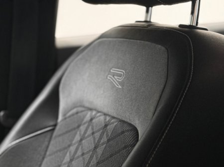 2023 Volkswagen Tiguan R-LINE 1.4 TSI PHEV DSG €37,990 thumbnail