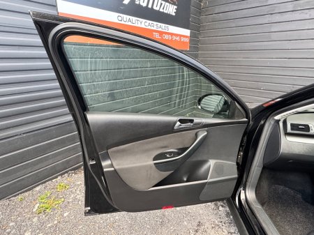 2008 Volkswagen Passat - thumbnail 13