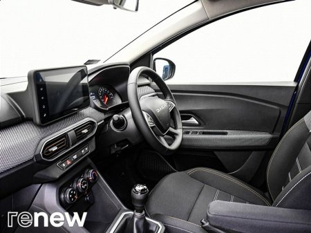 2026 Dacia Sandero Stepway Expression TCe 110 E06X thumbnail