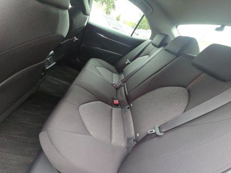 2020 Toyota Camry - thumbnail 14