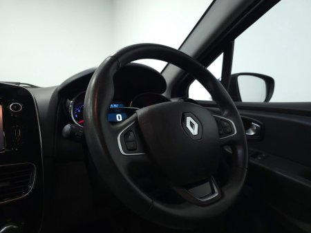 2017 Renault Clio  €10,950 thumbnail