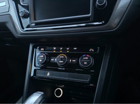 2016 Volkswagen Touran ( 162 ) 7 SEATER FACELIFT EDITION CARPLAY ANDROID AUTO  UNIT SAT NAV €16,950 thumbnail