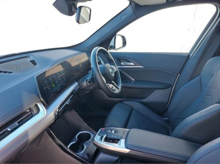 2024 BMW iX1 - thumbnail 7