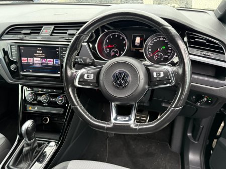 2018 Volkswagen Golf  €16,500 thumbnail