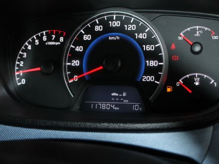 2015 Hyundai i10 - thumbnail 16