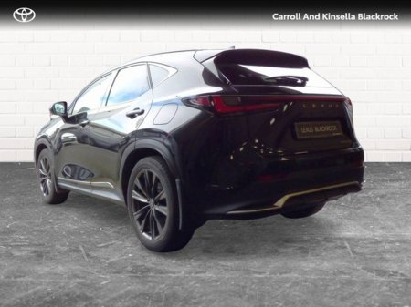 2023 Lexus NX 450 h+ - thumbnail 4