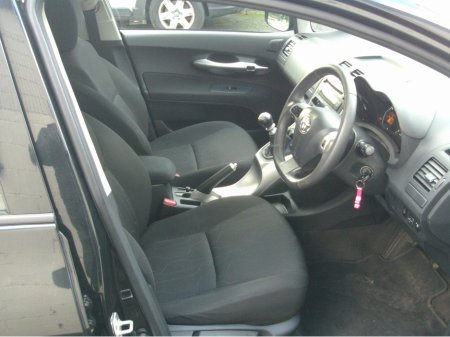 2011 Toyota Auris 1.33 5DR ** FSH ** €6,245 thumbnail