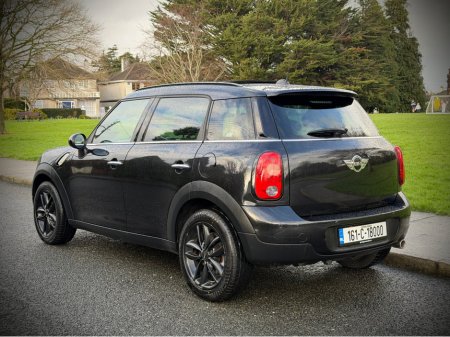 2016 MINI Countryman 1.6 Diesel Business Edition 5dr. €11,900 thumbnail