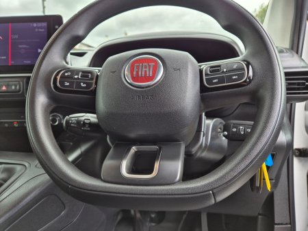 2023 Fiat Doblo - thumbnail 7