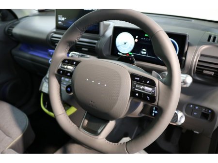 2026 Hyundai Inster CROSS IN AMAZONAS GREEN - ORDER YOURS TODAY thumbnail