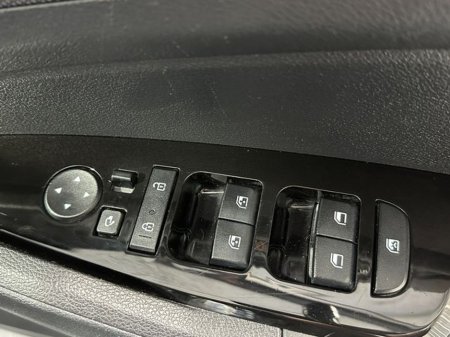 2023 Kia Sportage - thumbnail 19