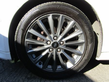 2017 Ford Focus - thumbnail 48