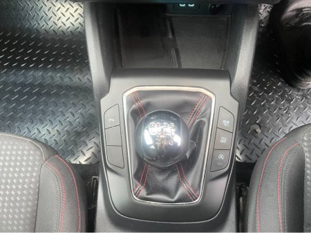 2021 Ford Focus ST-LINE EDITION 5DR 1.5 TD 120 M6 €21,950 thumbnail