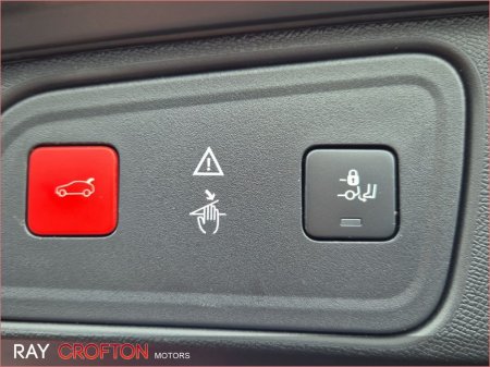 2017 Peugeot 3008 1.2 Puretech 130bhp GT Line Auto €17,950 thumbnail