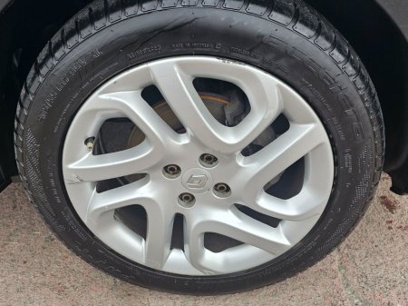 2016 Renault Captur - thumbnail 31