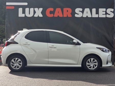 2022 Toyota Yaris  €17,650