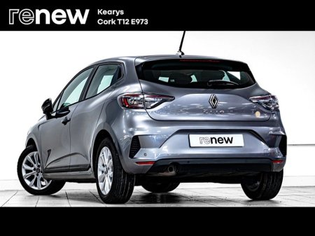 2025 Renault Clio - photo 3