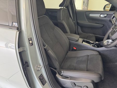 2026 Volvo EC40 - thumbnail 16