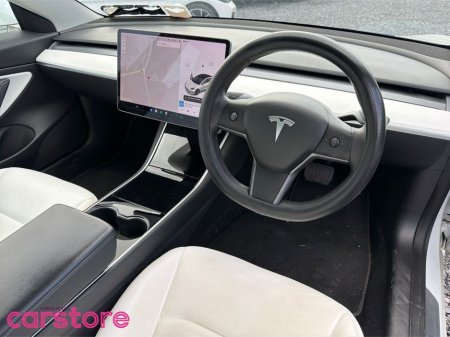 2020 Tesla Model 3 - thumbnail 9