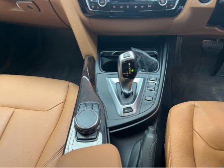 2018 BMW 3 Series €23950 BMW 330E LUXURY iPERFORMANCE 2.0 AUTOMATIC / CRUISE CONTROL / REVERSE CAMERA & PARKING SENSORS / ELECTRIC MEMORY & HEATED SEATS €23,950 thumbnail