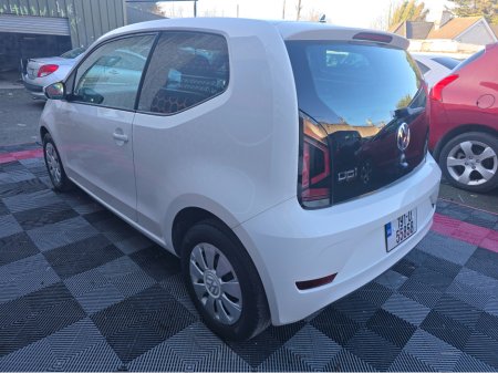 2019 Volkswagen up! DBA-AACHY 3DR €13,950 thumbnail